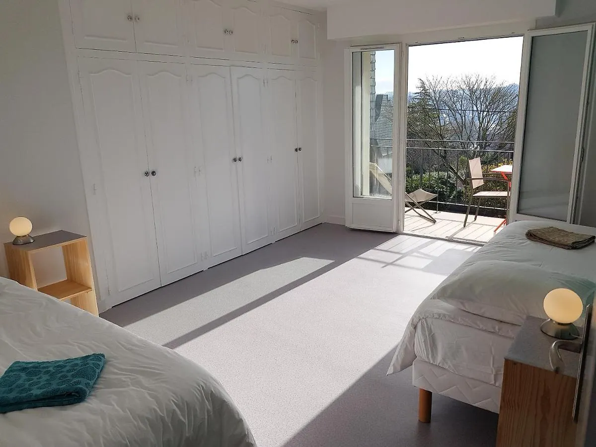 Couette-café Bed and Breakfast Les Balcons Du Tregor à Lannion France